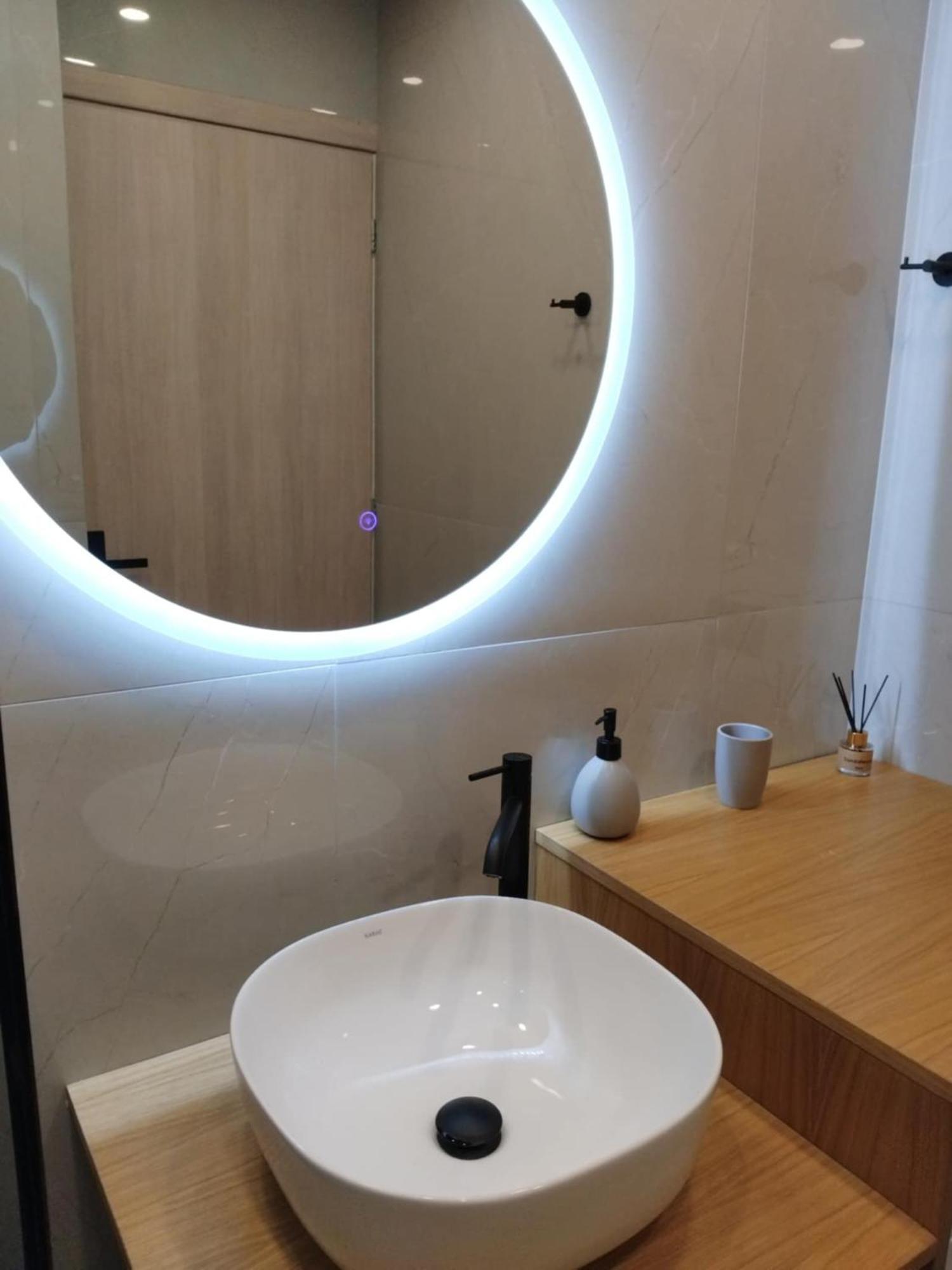 カラマタSimple, Calm And Luxuriousアパートメント エクステリア 写真
